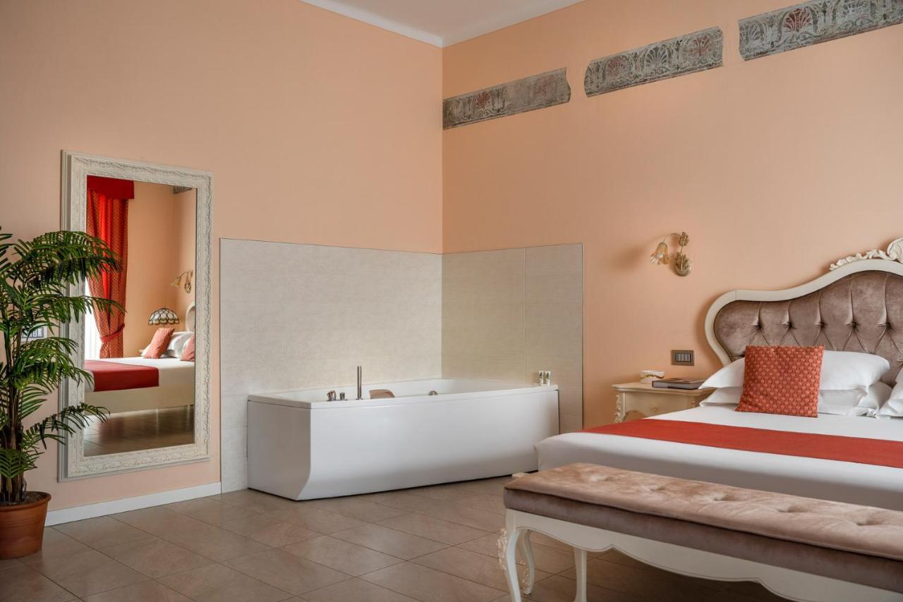 Hotel Mayer & Splendid - Wellness E Spa Desenzano del Garda Zewnętrze zdjęcie